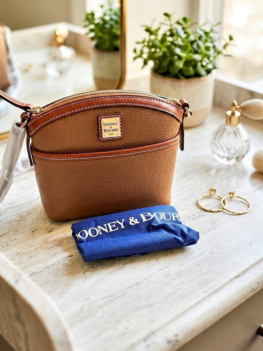Dooney & Bourke Pebble Grain Small Zip Crossbody Brown Bag NWT